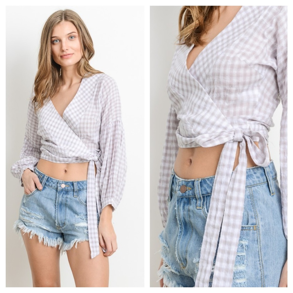 🦋MAKE AN OFFER!🦋Taupe Check Wrap Crop Top - Picture 4 of 6